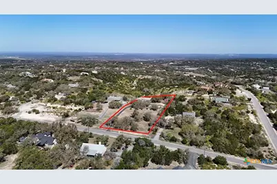 8010 Devonshire Drive, Spring Branch, TX 78070 - Photo 3