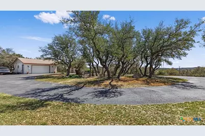 8010 Devonshire Drive, Spring Branch, TX 78070 - Photo 35