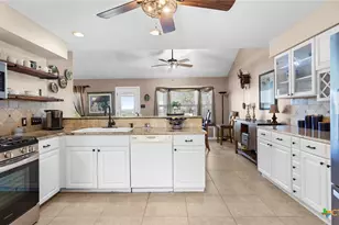 8010 Devonshire Dr, Spring Branch, TX 78070 - Photo 9