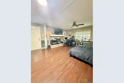 109 Park Place, Port Lavaca, TX 77979 - Photo 5