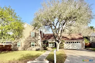 109 Park Pl, Port Lavaca, TX 77979 - Photo 1
