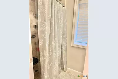 109 Park Place, Port Lavaca, TX 77979 - Photo 13