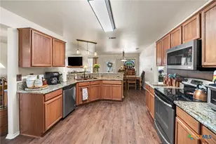 7914 Knowlton Rd, San Antonio, TX 78263 - Photo 17