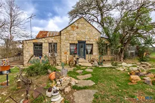 250 Mail Rte Rd, Fischer, TX 78623 - Photo 17