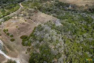 250 Mail Rte Rd, Fischer, TX 78623 - Photo 21