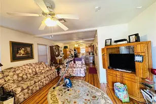 1105 Baldridge Dr, Gatesville, TX 76528 - Photo 3