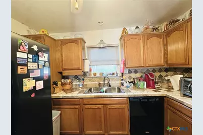 1105 Baldridge Drive, Gatesville, TX 76528 - Photo 7