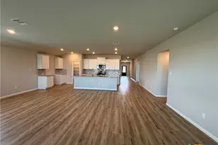 554 Blue Stem Rd, New Braunfels, TX 78130 - Photo 5