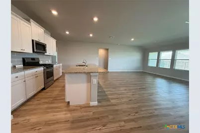 554 Blue Stem Road, New Braunfels, TX 78130 - Photo 7