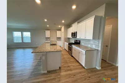 554 Blue Stem Road, New Braunfels, TX 78130 - Photo 11