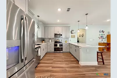 2872 Lakeview Drive, Canyon Lake, TX 78133 - Photo 11