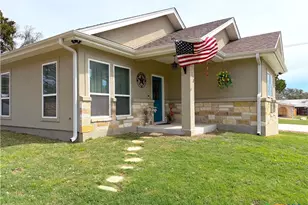 2872 Lakeview Dr, Canyon Lake, TX 78133 - Photo 1