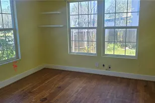 2001 E Forrest St, Victoria, TX 77901 - Photo 13