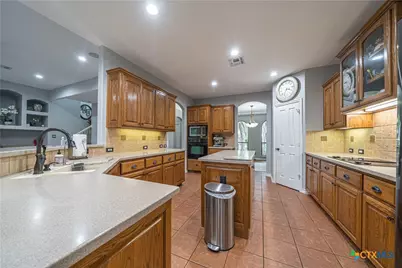519 Long Meadow, Spring Branch, TX 78070 - Photo 11