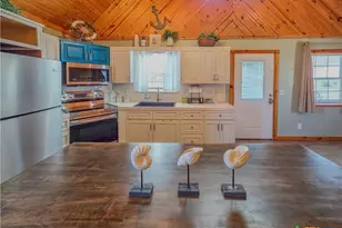 376 Haddock Dr, Palacios, TX 77465 - Photo 13