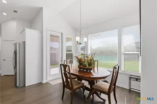 348 Brushy Creek, Victoria, TX 77904 - Photo 13