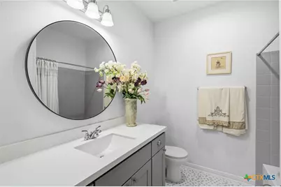 348 Brushy Creek, Victoria, TX 77904 - Photo 25