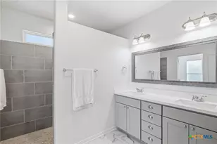 348 Brushy Creek, Victoria, TX 77904 - Photo 19