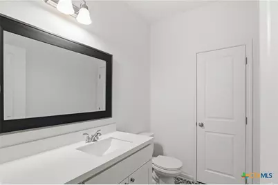 348 Brushy Creek, Victoria, TX 77904 - Photo 33