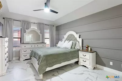 2026 Dripping Springs, New Braunfels, TX 78130 - Photo 17