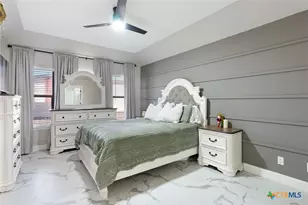 2026 Dripping Springs, New Braunfels, TX 78130 - Photo 17