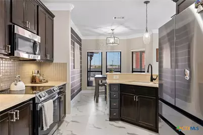 2026 Dripping Springs, New Braunfels, TX 78130 - Photo 7