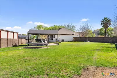 2026 Dripping Springs, New Braunfels, TX 78130 - Photo 37