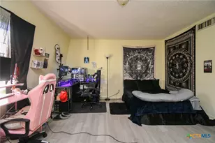 1805 Rosemary Ave, Victoria, TX 77901 - Photo 11