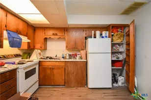 1805 Rosemary Ave, Victoria, TX 77901 - Photo 27