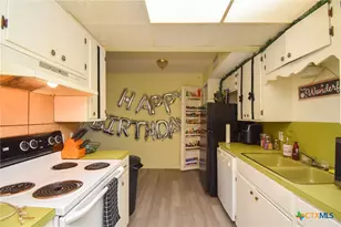 1805 Rosemary Ave, Victoria, TX 77901 - Photo 5