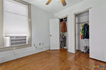 527 W San Antonio Street #6, San Marcos, TX 78666 - Photo 5