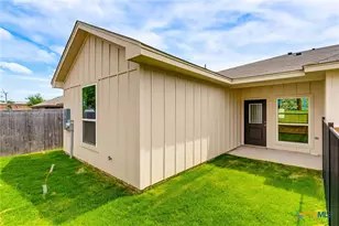 406 W Avenue C, Copperas Cove, TX 76522 - Photo 21