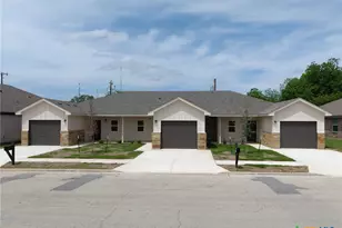 406 W Avenue C, Copperas Cove, TX 76522 - Photo 3