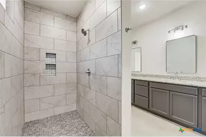 410 W Avenue C, Copperas Cove, TX 76522 - Photo 13