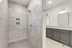 410 W Avenue C, Copperas Cove, TX 76522 - Photo 13