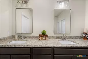 410 W Avenue C, Copperas Cove, TX 76522 - Photo 17