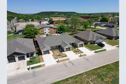 410 W Avenue C, Copperas Cove, TX 76522 - Photo 23