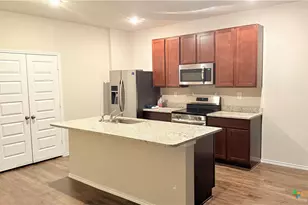 328 Havarti Wy, New Braunfels, TX 78130 - Photo 5