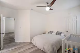 1005 N LBJ Dr, San Marcos, TX 78666 - Photo 11