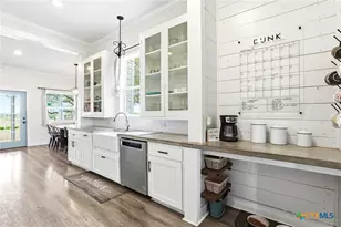 6673 Center Point Rd, San Marcos, TX 78666 - Photo 11