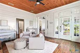 6673 Center Point Rd, San Marcos, TX 78666 - Photo 3