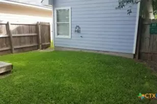 1112 Jones St, San Marcos, TX 78666 - Photo 13