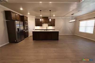 806 Eagle Crest Cove, Salado, TX 76571 - Photo 5