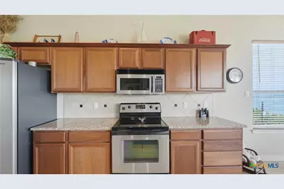 322 Kings Crown, Canyon Lake, TX 78133 - Photo 23