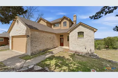 322 Kings Crown, Canyon Lake, TX 78133 - Photo 3