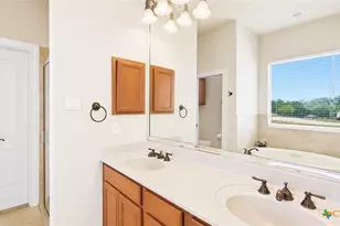 322 Kings Crown, Canyon Lake, TX 78133 - Photo 13