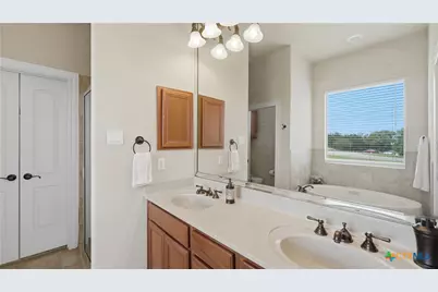 322 Kings Crown, Canyon Lake, TX 78133 - Photo 29