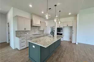 410 Hamer, Salado, TX 76571 - Photo 7