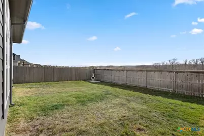 913 Blue Oak Boulevard, San Marcos, TX 78666 - Photo 19