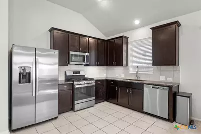 913 Blue Oak Boulevard, San Marcos, TX 78666 - Photo 7